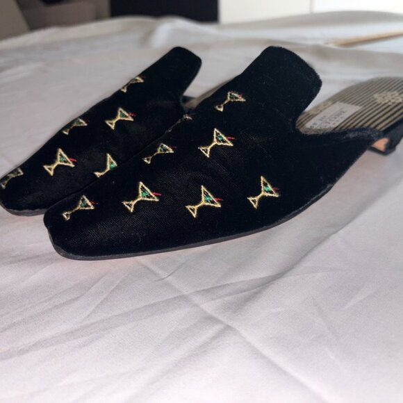 VINTAGE Y2K Embroidered Velvet Martini Kitten Mules Size 7 Made in USA - Picture 1 of 9